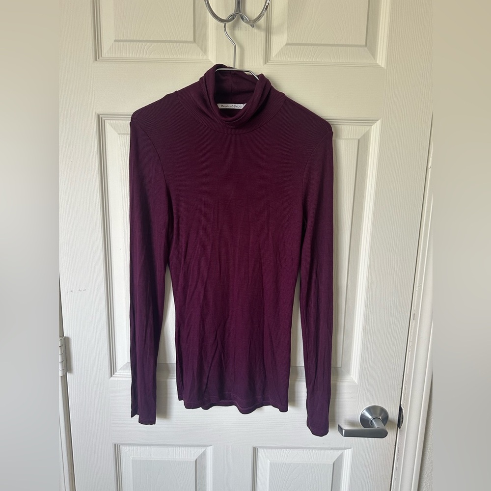 MICHAEL STARS One Size Women's Long Sleeve Turtleneck Top - Deep Plum.